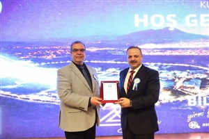 Aksaray Üniversitesinde 20. yıl coşkusu açılış töreniyle başladı