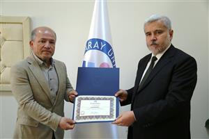 Şahin, Dekanlar ve Müdürlerle Vedalaştı